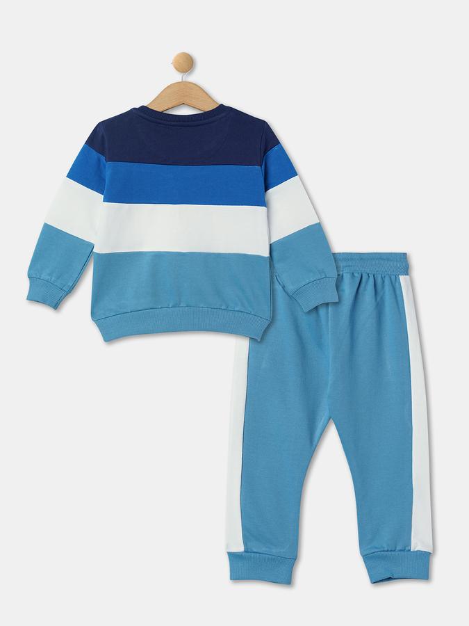 Boys Typographic Print Round-Neck T-Shirt & Track Pants Set image number 1