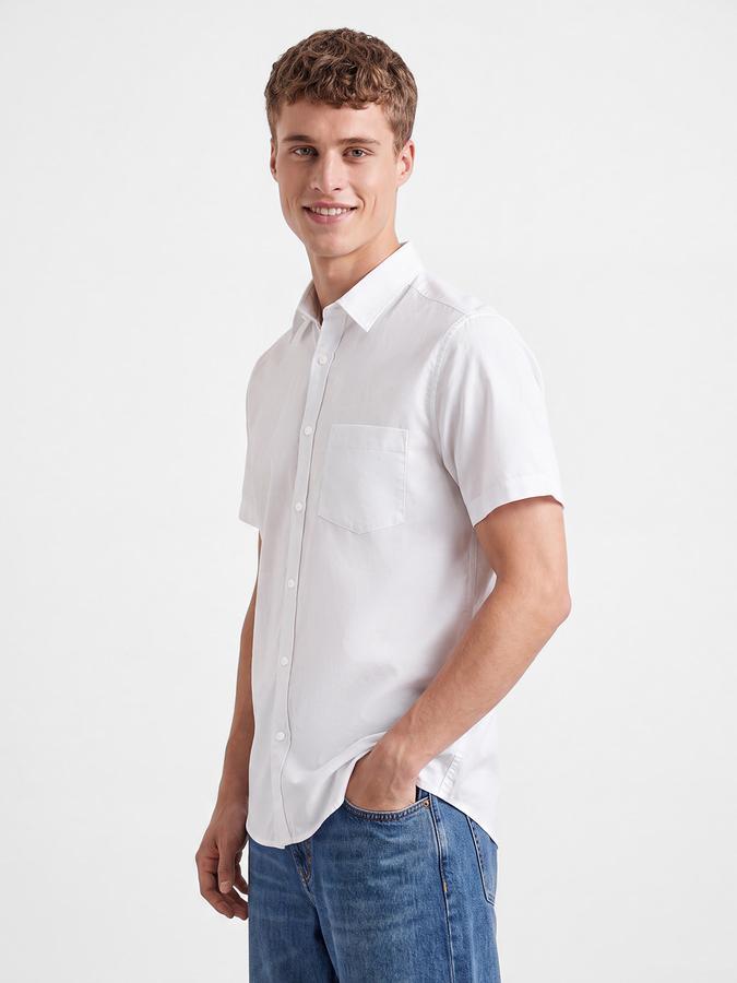R&B Men's White Spread Collar Slub Short Sleeve Shirt