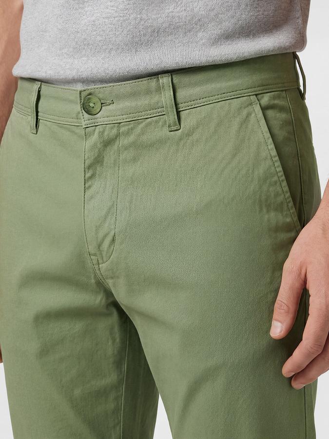R&B Green Solid Men Mid-Rise Slim Fit Trouser