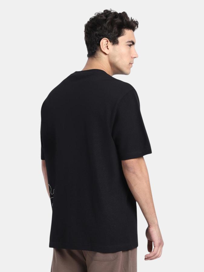 R&B Black Embroidered Men Short Sleeve T-shirt