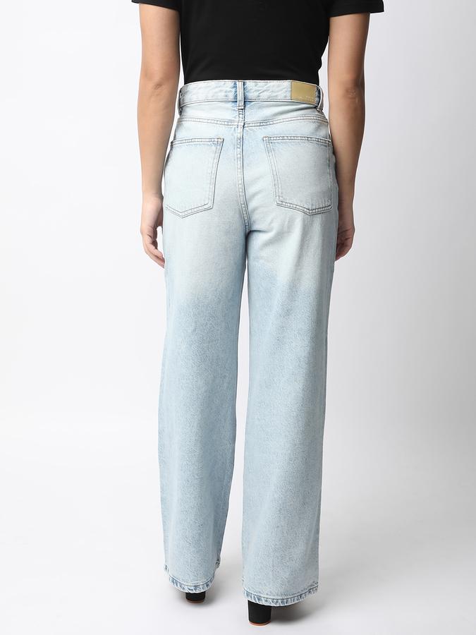 Loose Fit Women Jeans image number 2