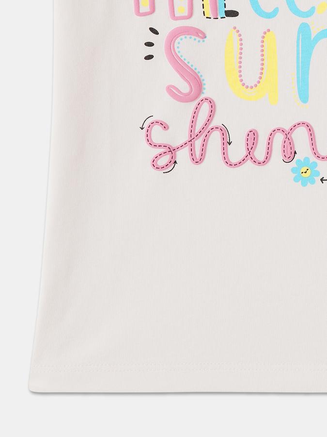 R&B GIRLS Short Sleeves GRAPHIC TEE image number 3