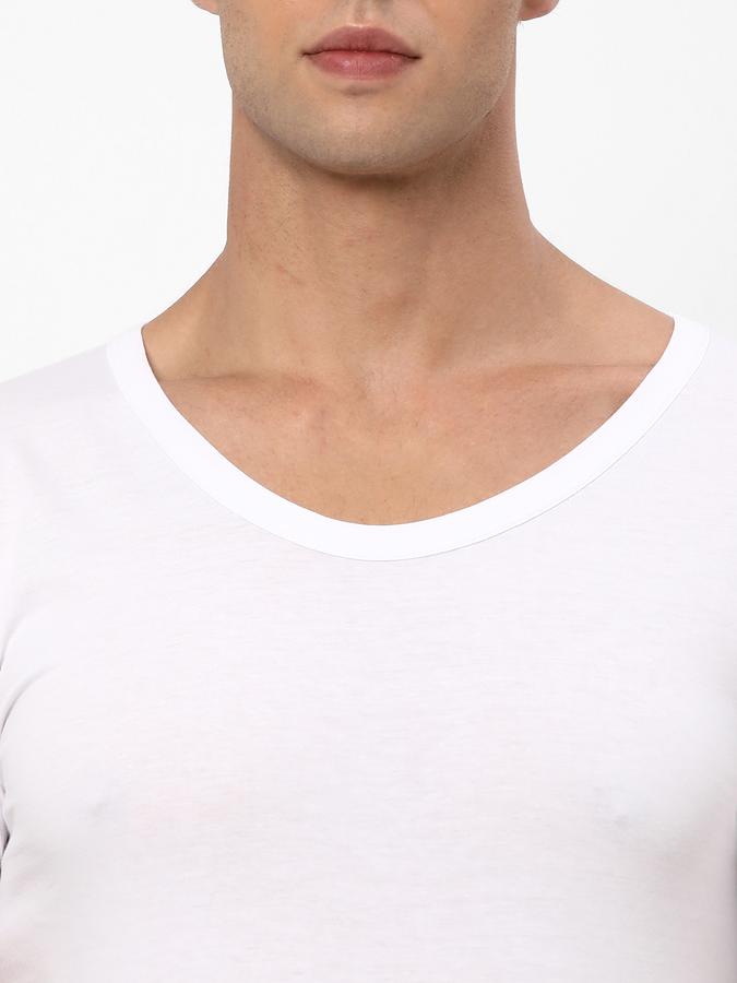Men Round-Neck Vest image number 3