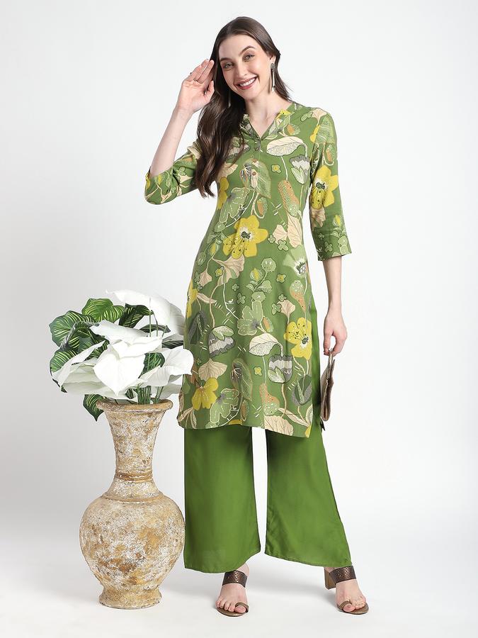 Women Viscose Regular Fit Mandarin Collar Printed Kurta
