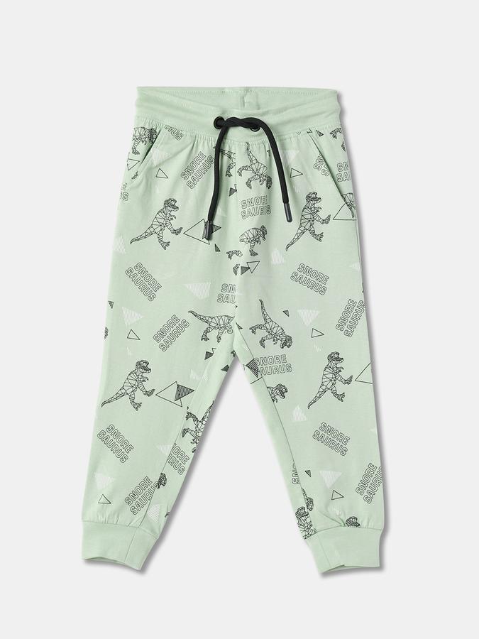 Boy Graphic Print Pants & T-Shirt Set image number 3