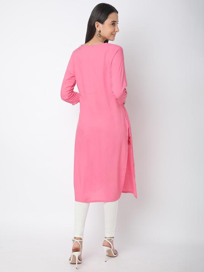 Women Rayon Regular Fit V Neck Embroidered Kurta