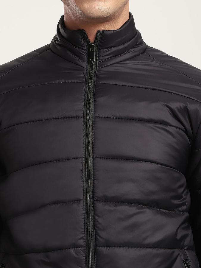 Men Polyester Regular Fit Quilted Puffer Jacket