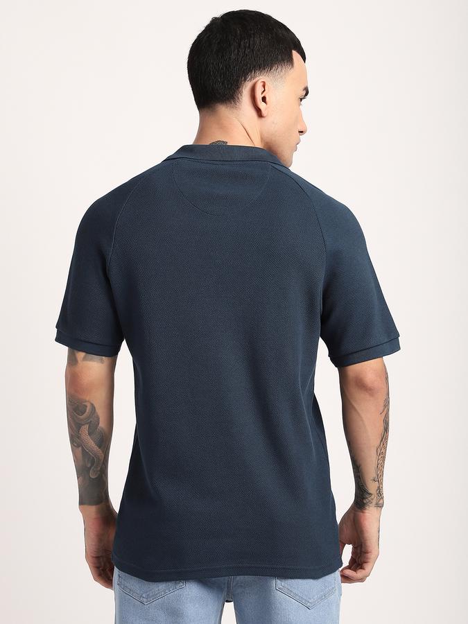 Men Cotton Slim Fit Polo Neck Textured T-shirt