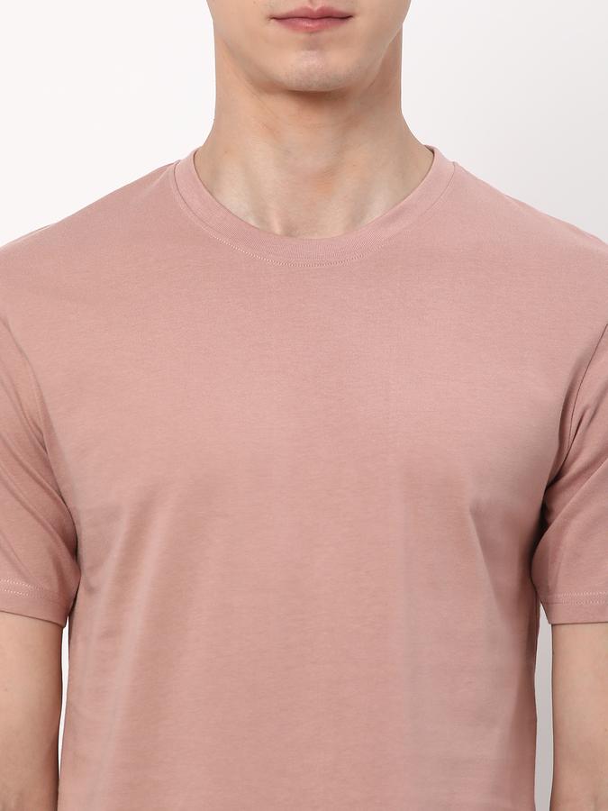 Men Regular Fit Round-Neck T-Shirt image number 3
