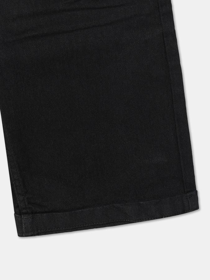 Boys Casual Shorts & 3/4ths image number 3