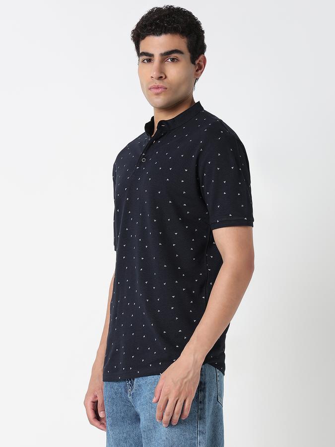 Printed Men Mandarin Collar T-Shirt image number 3