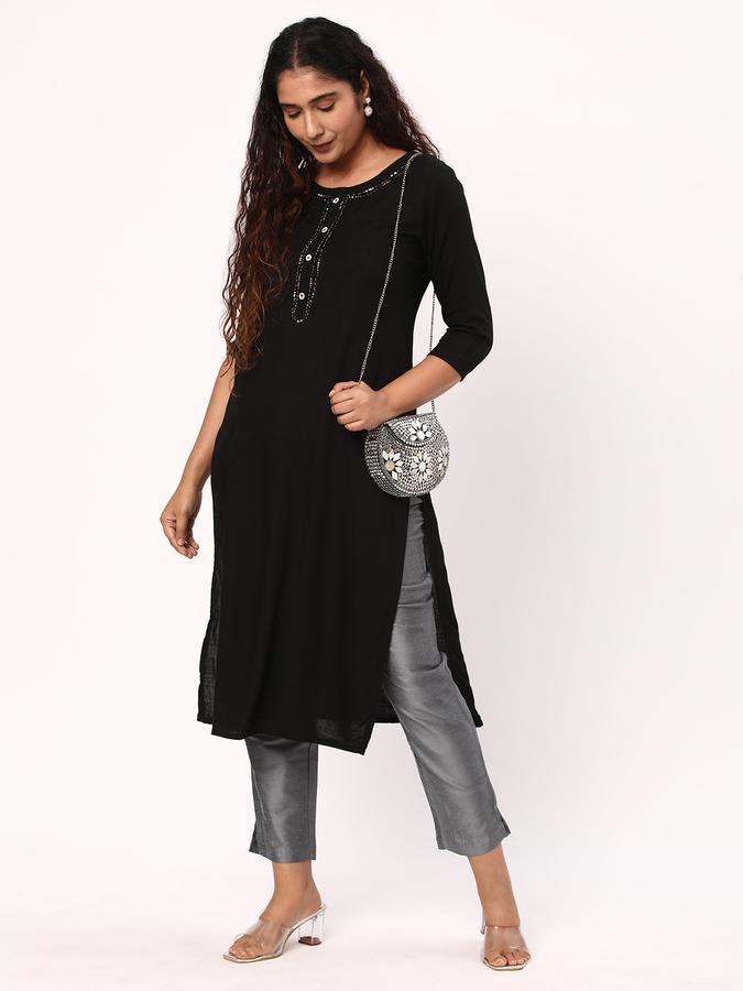Women Slim Fit Pants image number 1