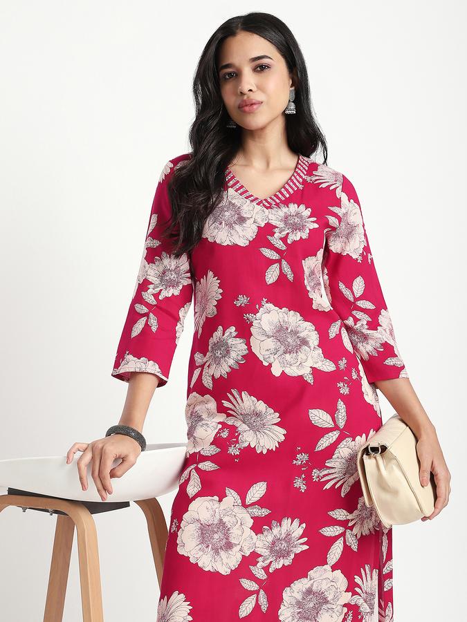 Women Cotton Regular Fit V-Neck Printed Kurta