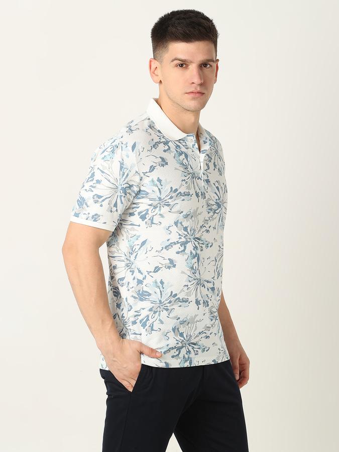 Men Printed Regular Fit Polo T-Shirt image number 2