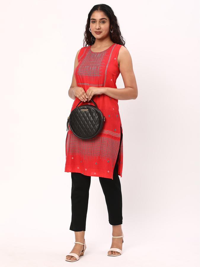 Women Slim Fit Pants image number 1