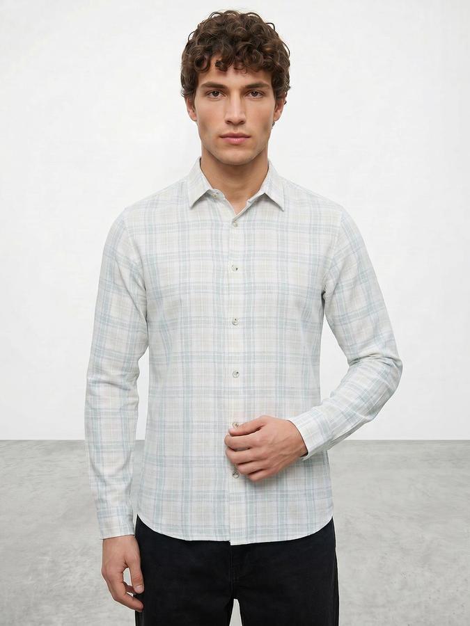 R&B Men White Windowpane Checks Spread Collar Long Sleeves Regular Fit Shirt