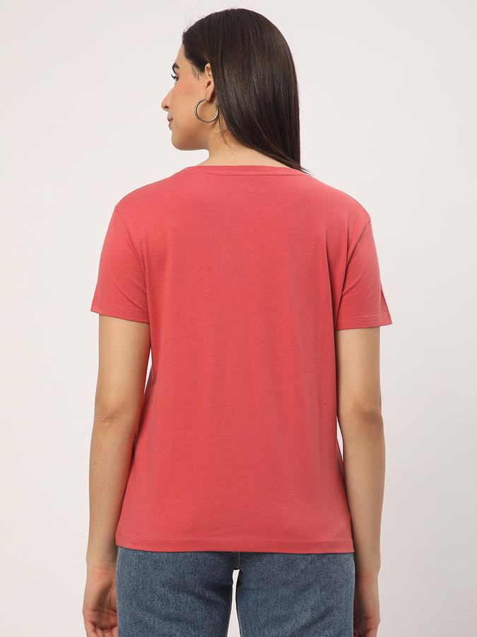 Women Typographic Print Regular Fit Round-Neck T-Shirt image number 2