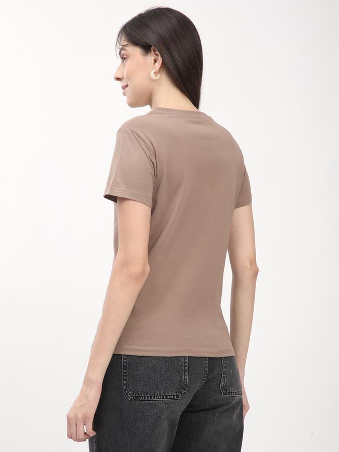 R&B WOMEN'S GRAPHIC T-SHIRT image number 2