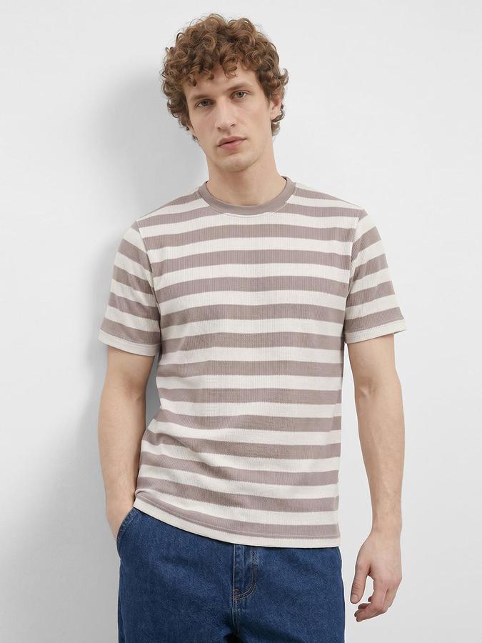 R&B Beige Men Striped Short Sleeves Tshirt