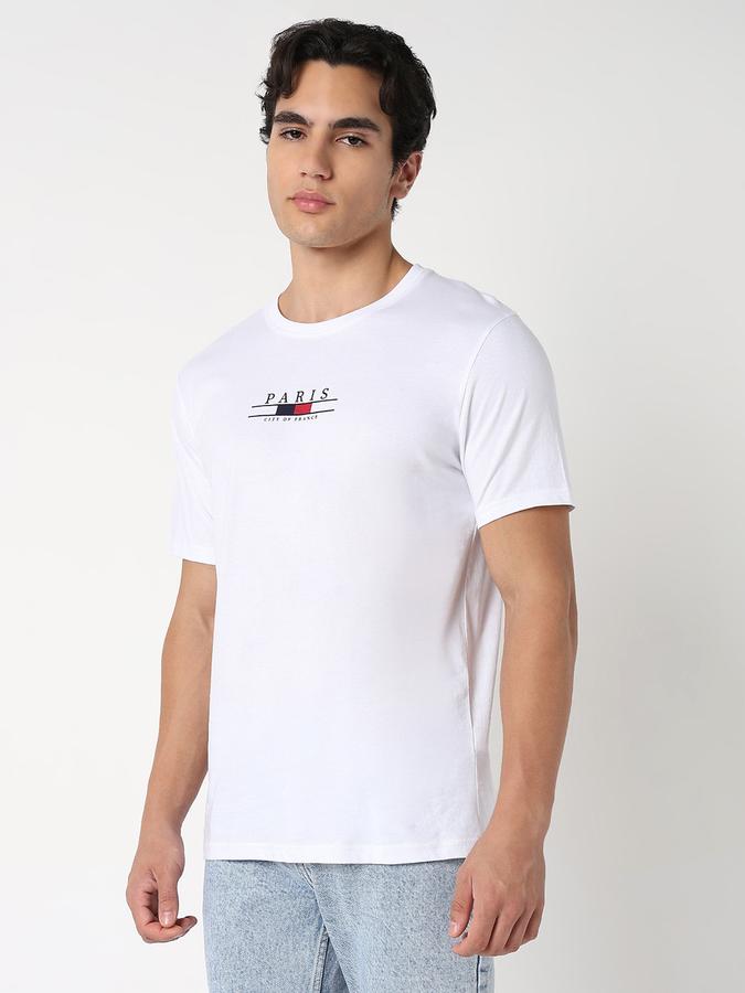 Solid Men Round Neck T-Shirt  image number 2