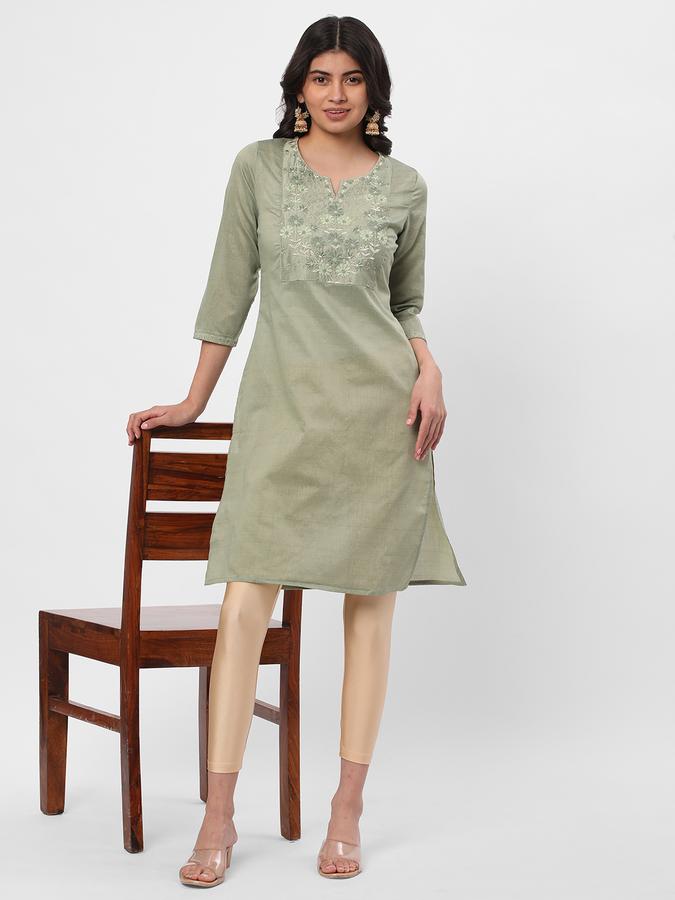 Women Poly Blend Regular Fit Round Neck Embroidered Kurta