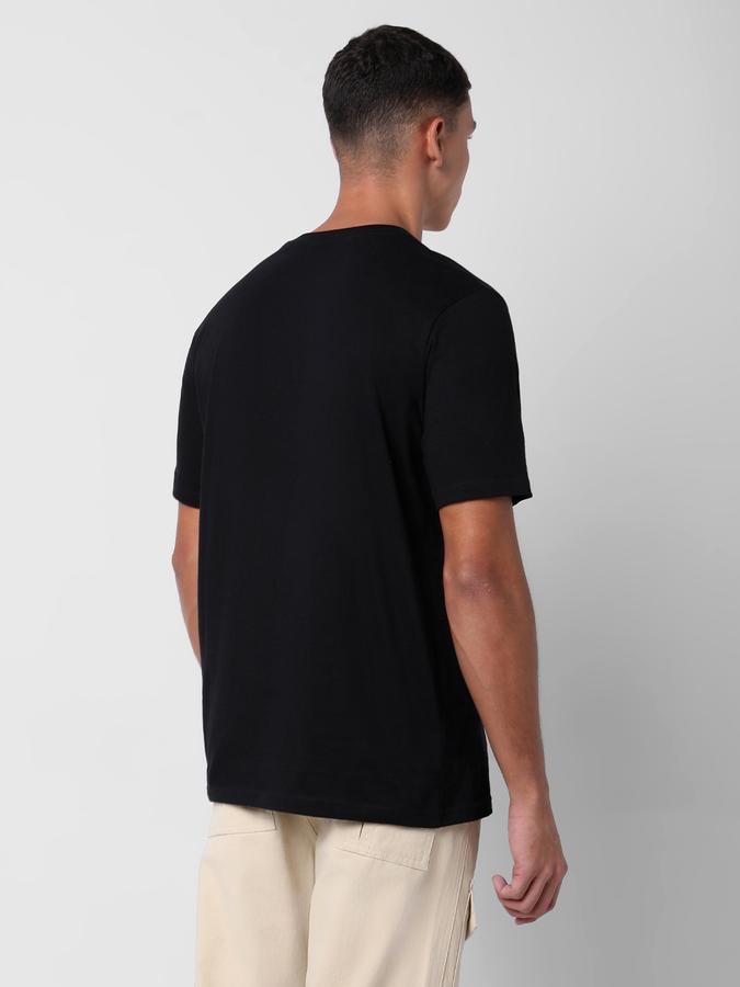 Men Typographic Print Regular Fit Round-Neck T-Shirt image number 3