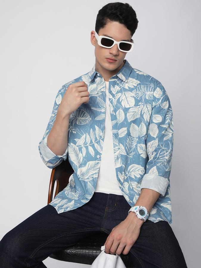 Men Cotton Regular Fit Point Collar Printed Shirt