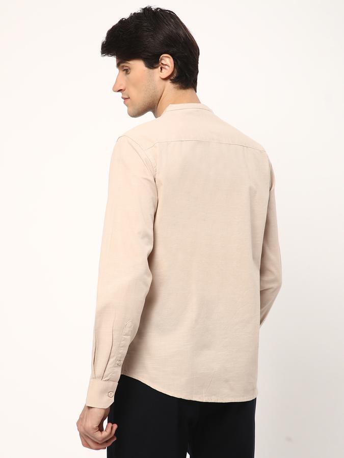 Men Regular Fit Shirt with Band Collar image number 2
