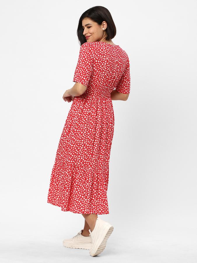 R&B Women Red Dresses image number 2