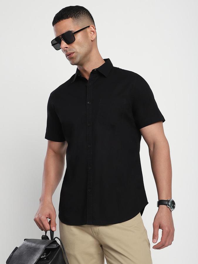 R&B Men Black Spread Collar Short Sleeves Solid Shirt