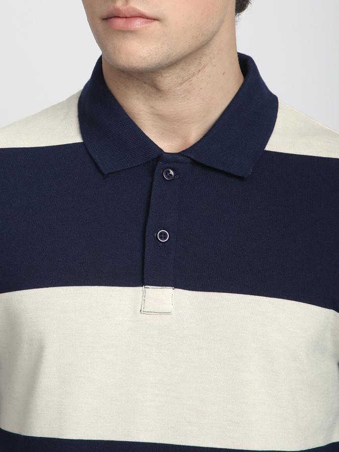 Colorblock Men Polo Neck T-Shirt image number 3