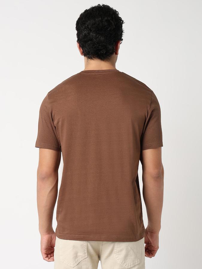 Solid Men Round Neck T-Shirt image number 3