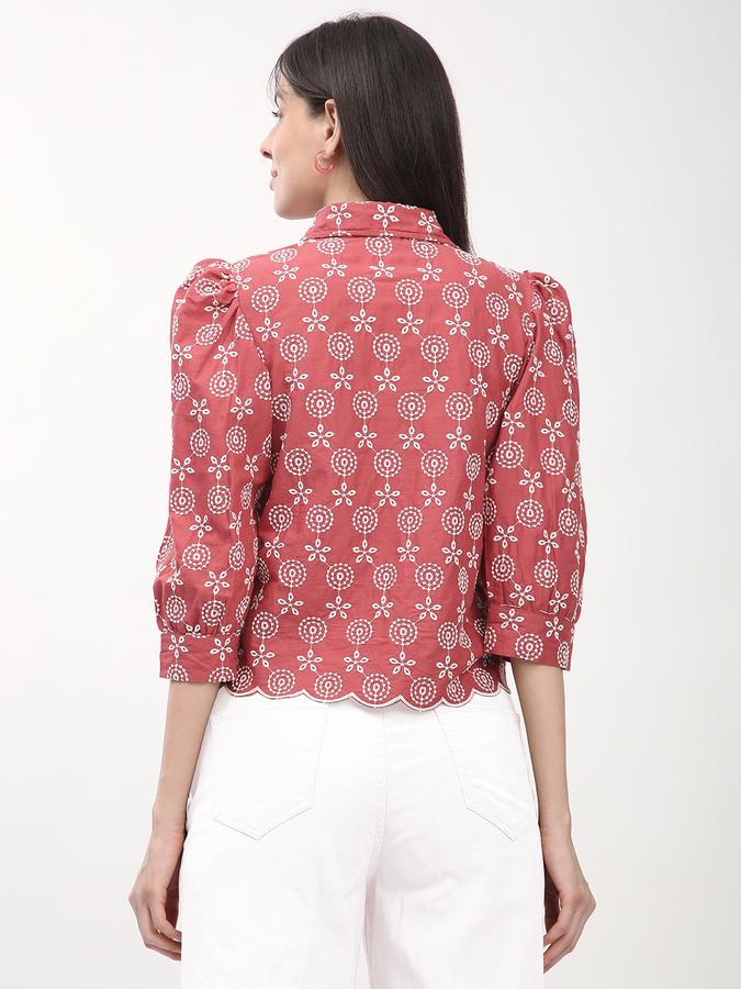 Women's mauve schiffli shirt with gathered sleeves and scalloped hem image number 2