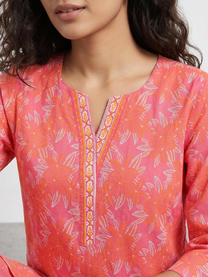 R&B Women PINK Printed V-Neck Three-Quarter Sleeves Calf Length Straight Kurta 