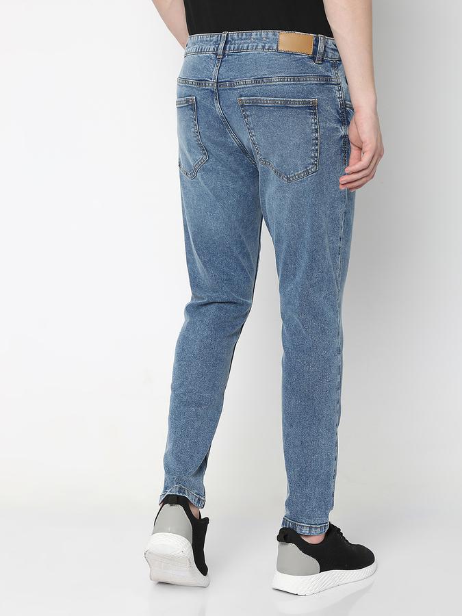 Men Light Wash Slim Jeans image number 3
