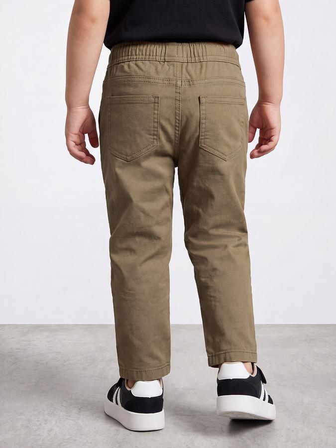 R&B Boys Brown Solid Regular Fit Mid Rise Trousers