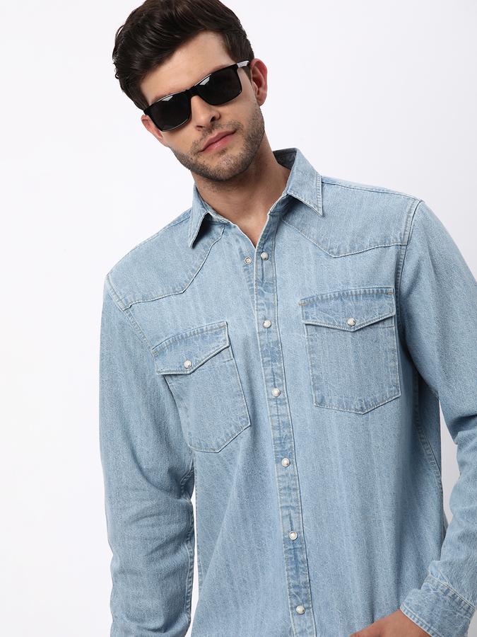Men Regular Fit Shirt with Flap Pockets image number 0