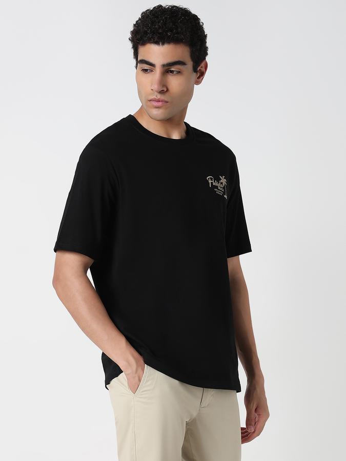 Printed Men Round Neck T-Shirt image number 3