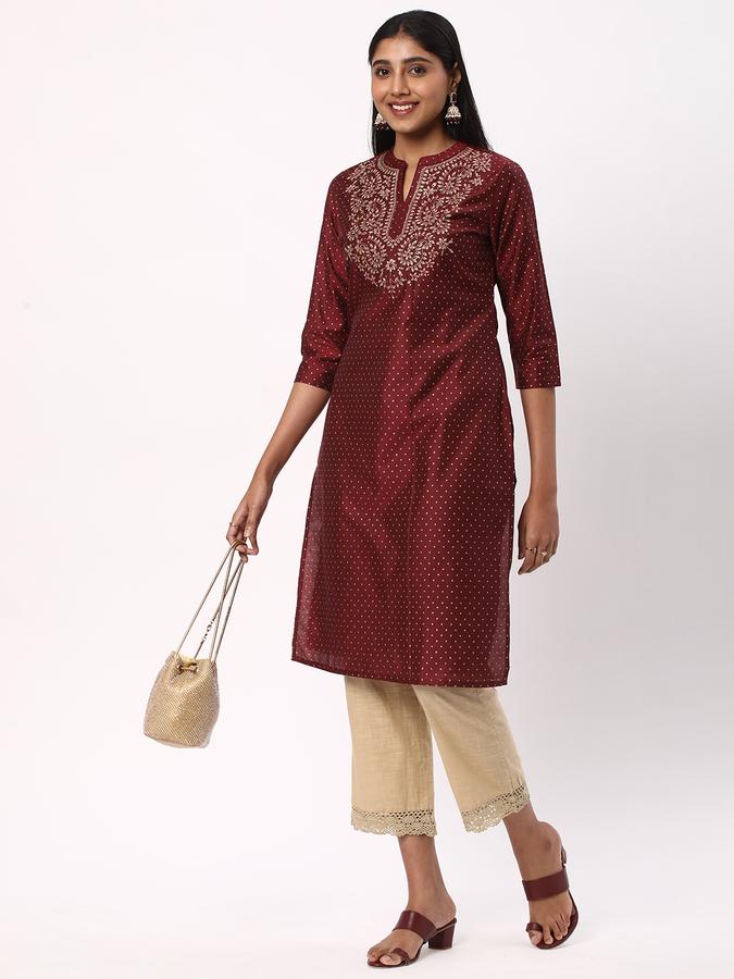 Women Poly Blend Regular Fit Mandarin Collar Embroidered Kurta