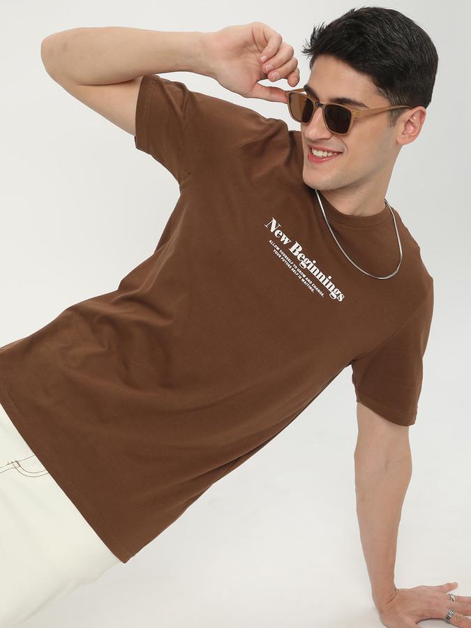 Men Typographic Print Regular Fit T-Shirt image number 0