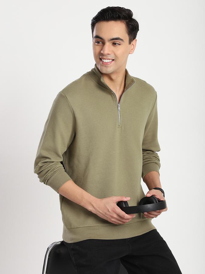 Men Cotton Blend Regular Fit Quarter Zip Solid Sweatshirt