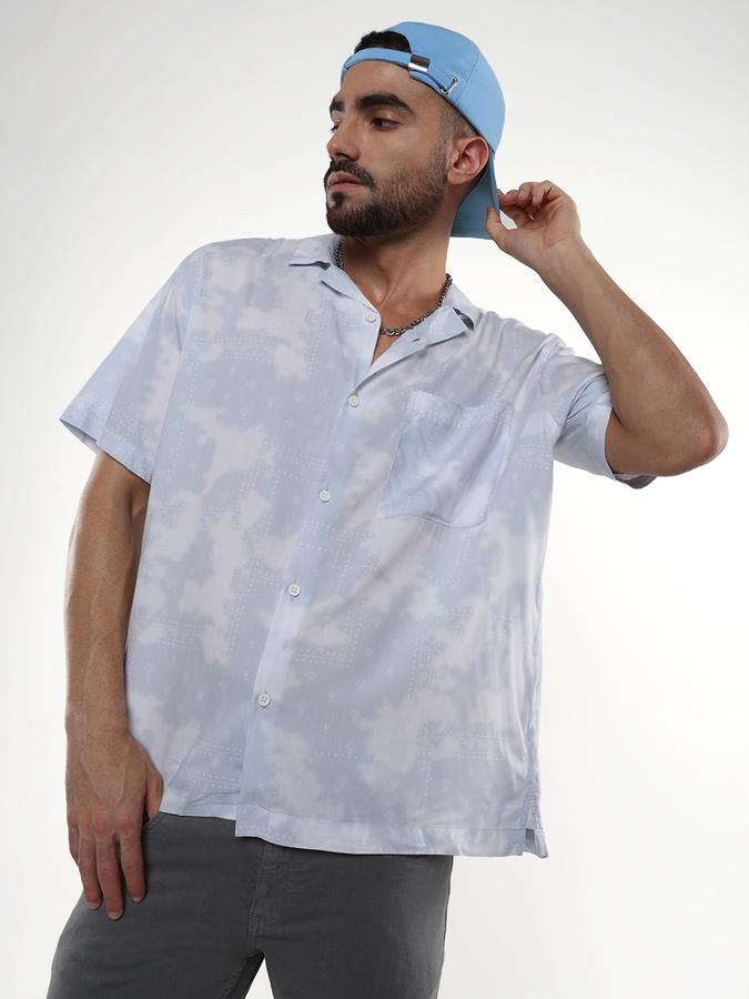 Men Relaxed Fit Shirt with Patch Pocket