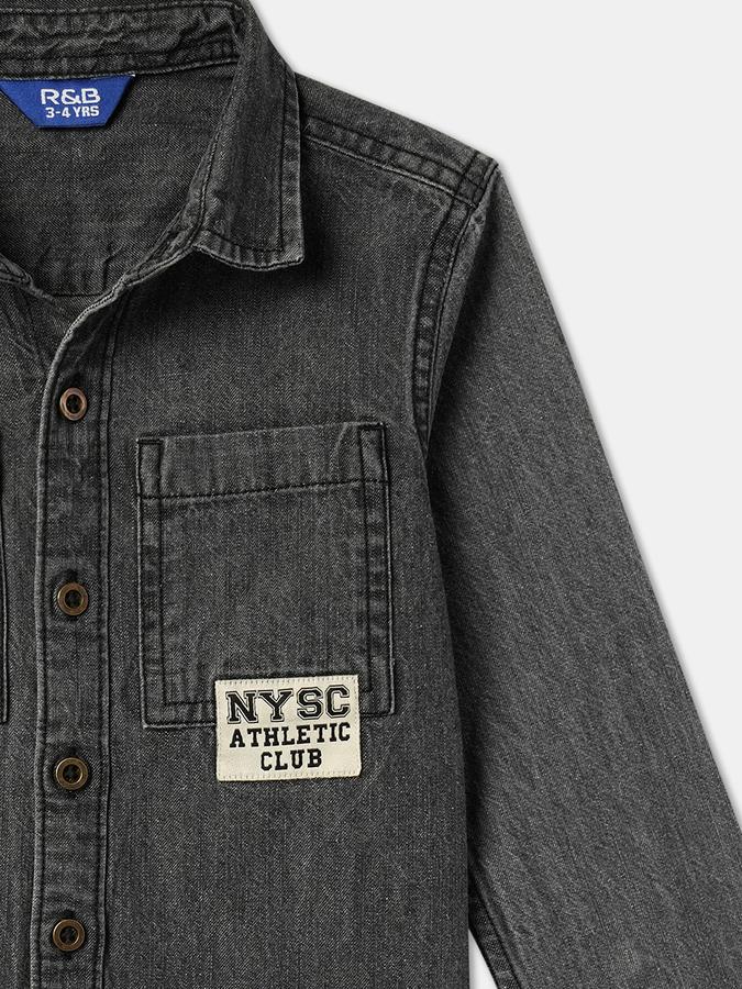 Boys Solid Casual Shirt image number 2