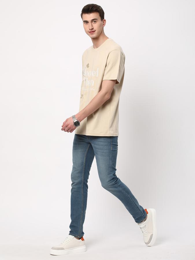 Men Regular Fit Round-Neck T-Shirt image number 1