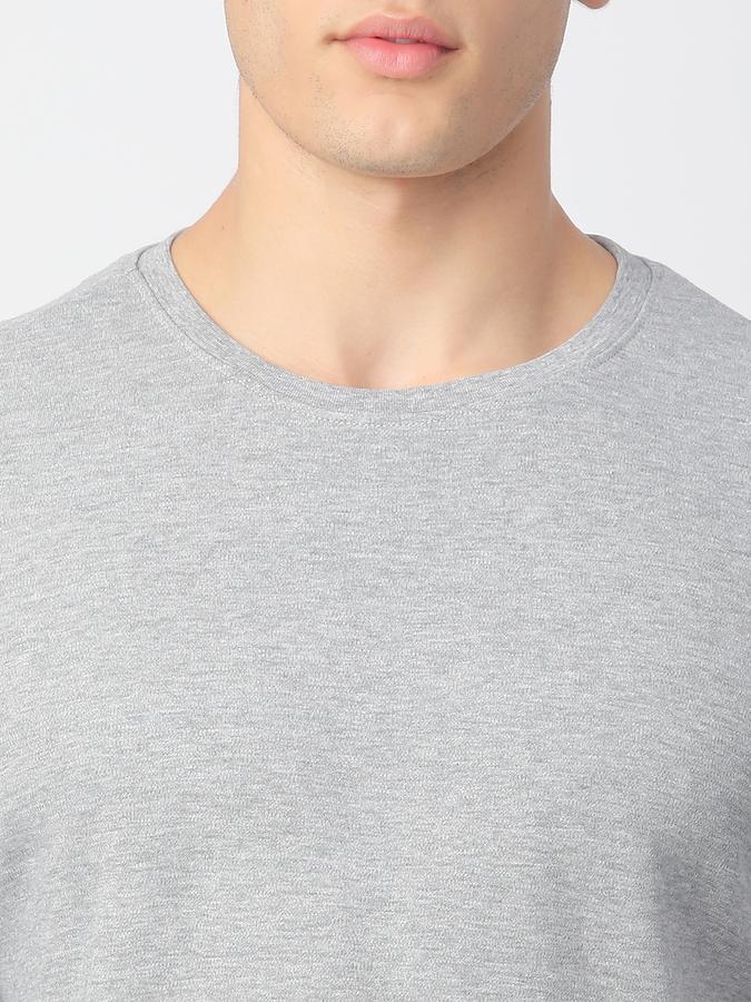Men Cotton Regular Fit Round Neck Solid T-shirt