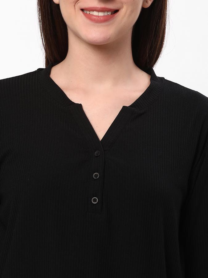 Women V-Neck Knitted Top image number 3