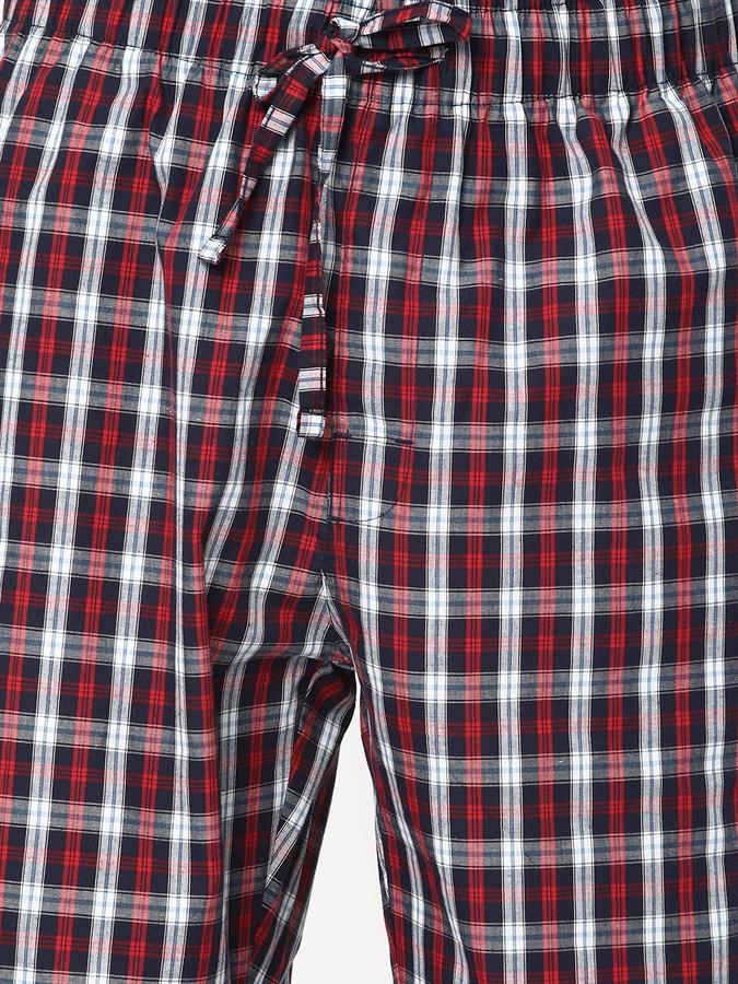 R&B Men Red Shorts image number 3