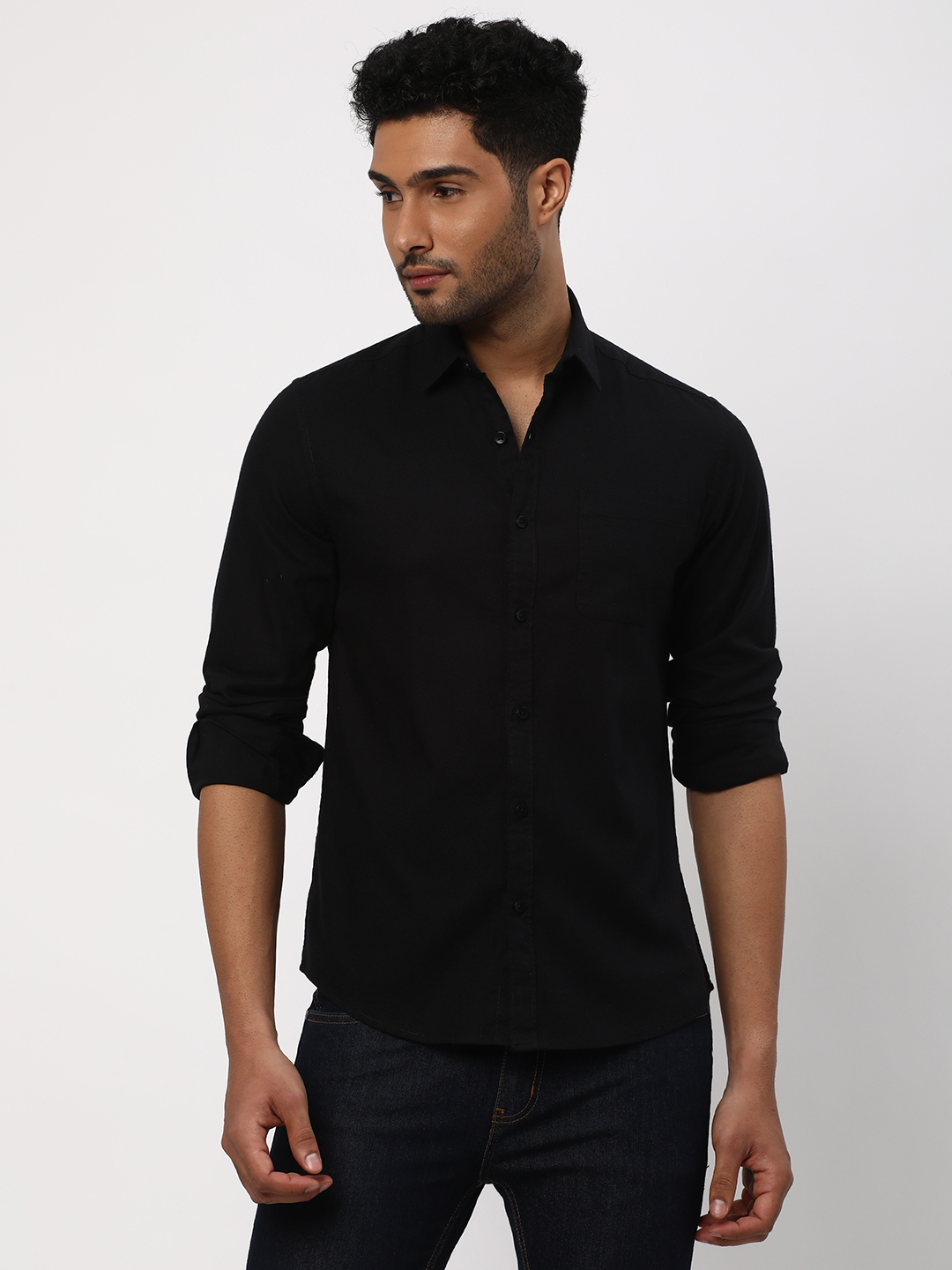 Men Regular Fit Shirt with Patch Pocket image number 4