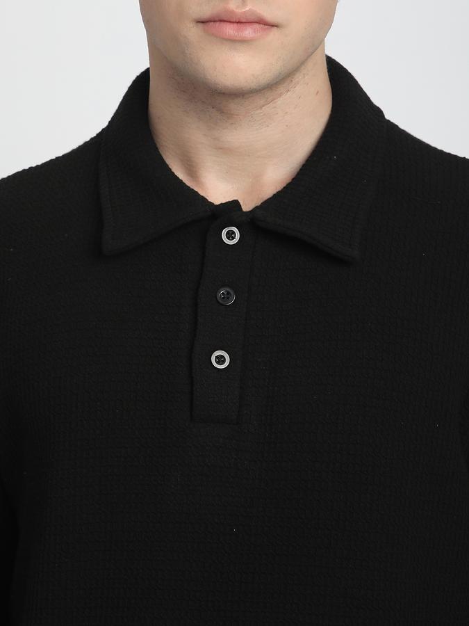 Solid Men Polo Neck T-Shirt image number 3