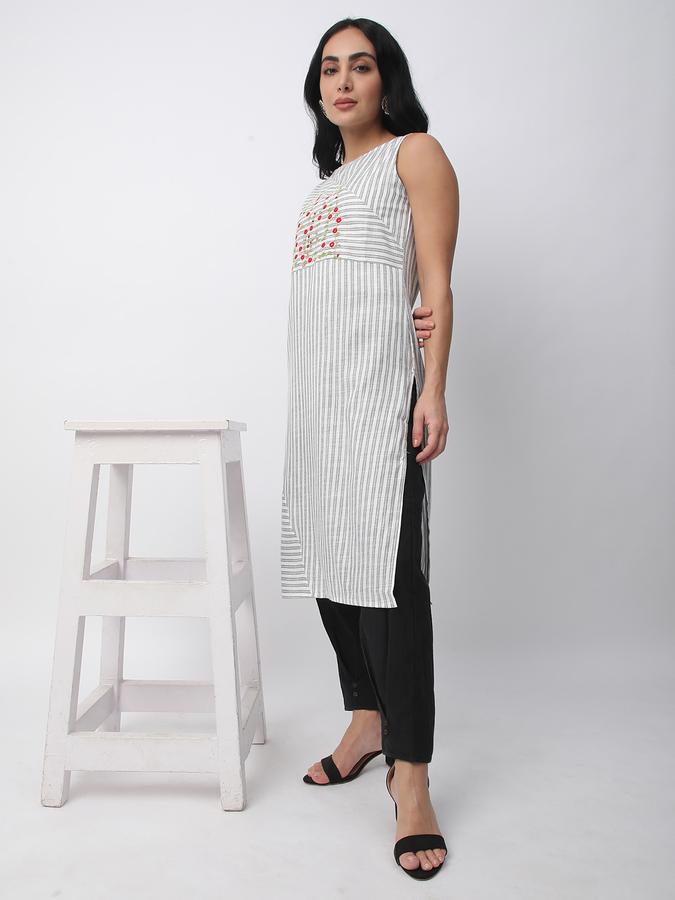 Regular Fit Women Trousers image number 1
